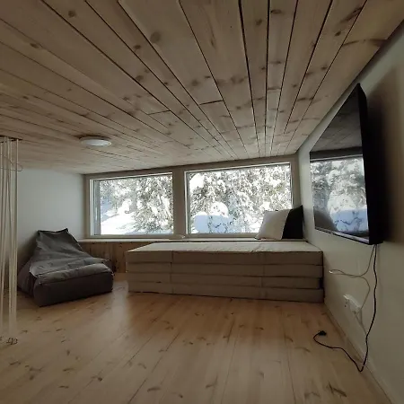 Pikkuhukka Lägenhet Syöte